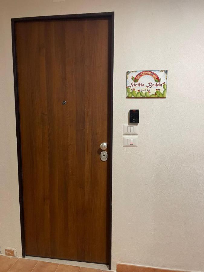 Sicilia Bedda Taormina Apartment ภายนอก รูปภาพ