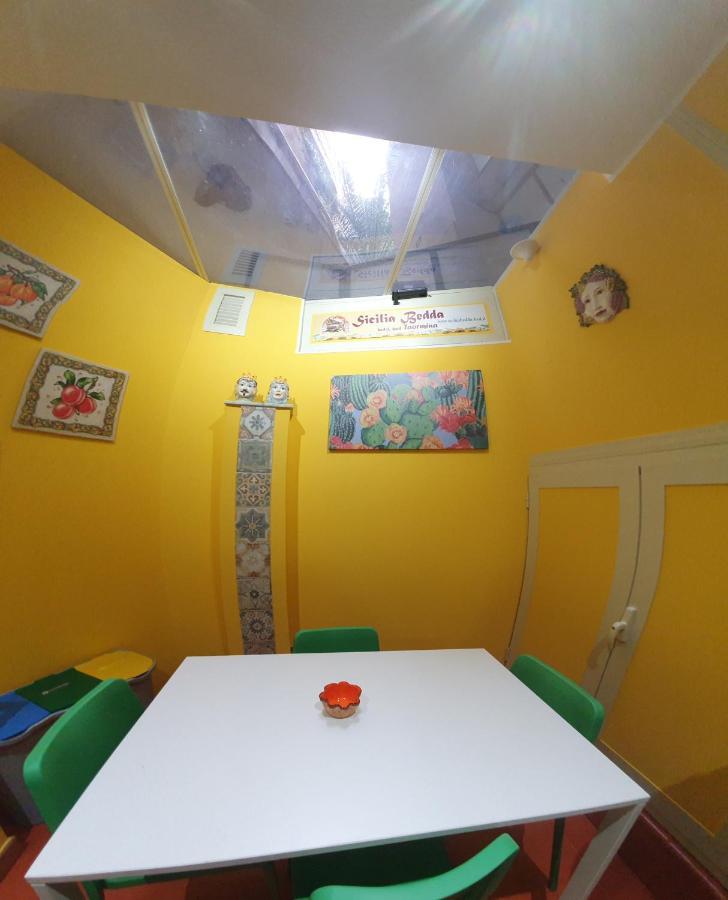 Sicilia Bedda Taormina Apartment ภายนอก รูปภาพ